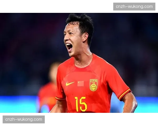 申花高天意前腰位置作用关键，斯卢茨基进攻组织依赖中场创造力发挥